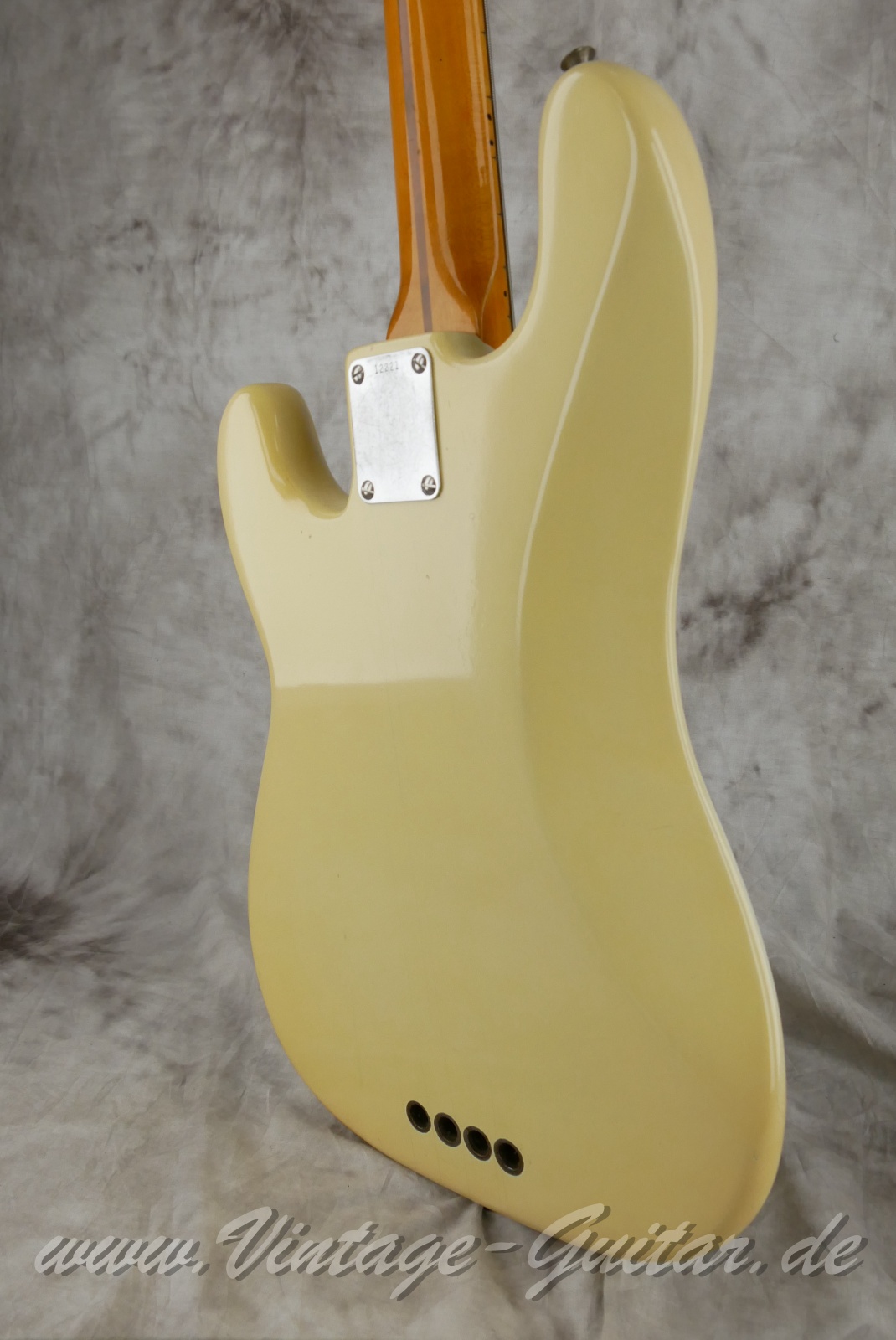 Fender-Precision-Bass-1956-Bob-Daisley-015.JPG