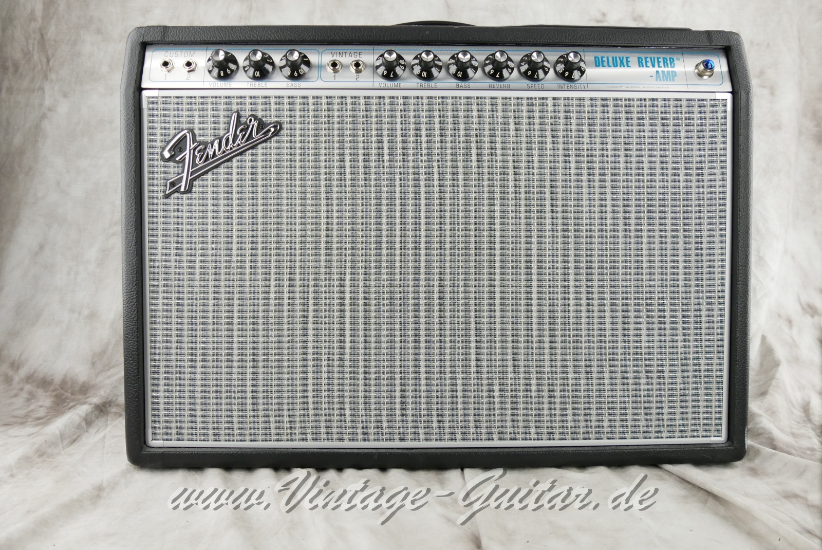 Fender_Deluxe_Reverb_68_Custom_2022-001.JPG
