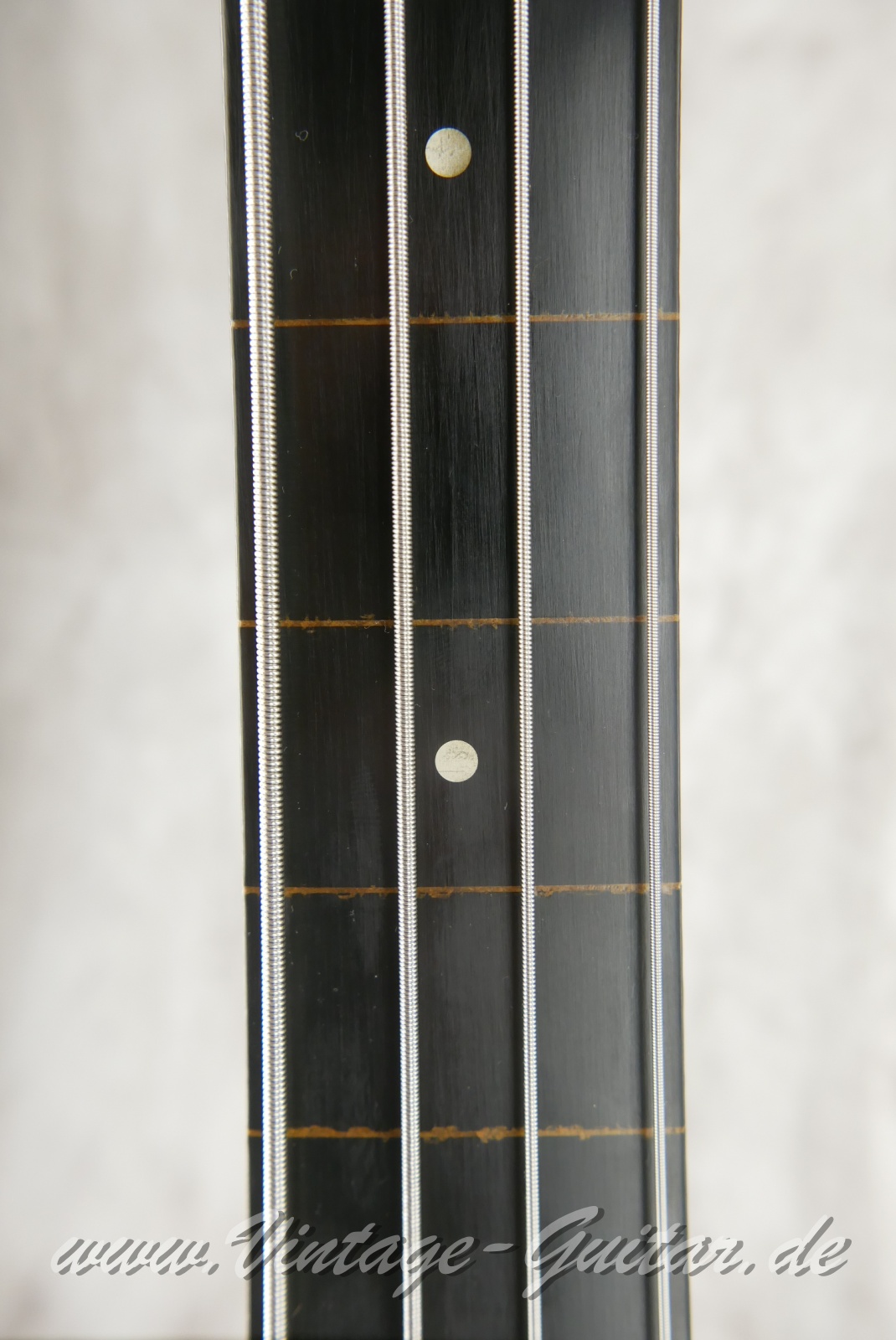 Kramer_450_B_Deluxe_fretless_natural_1977-015.JPG