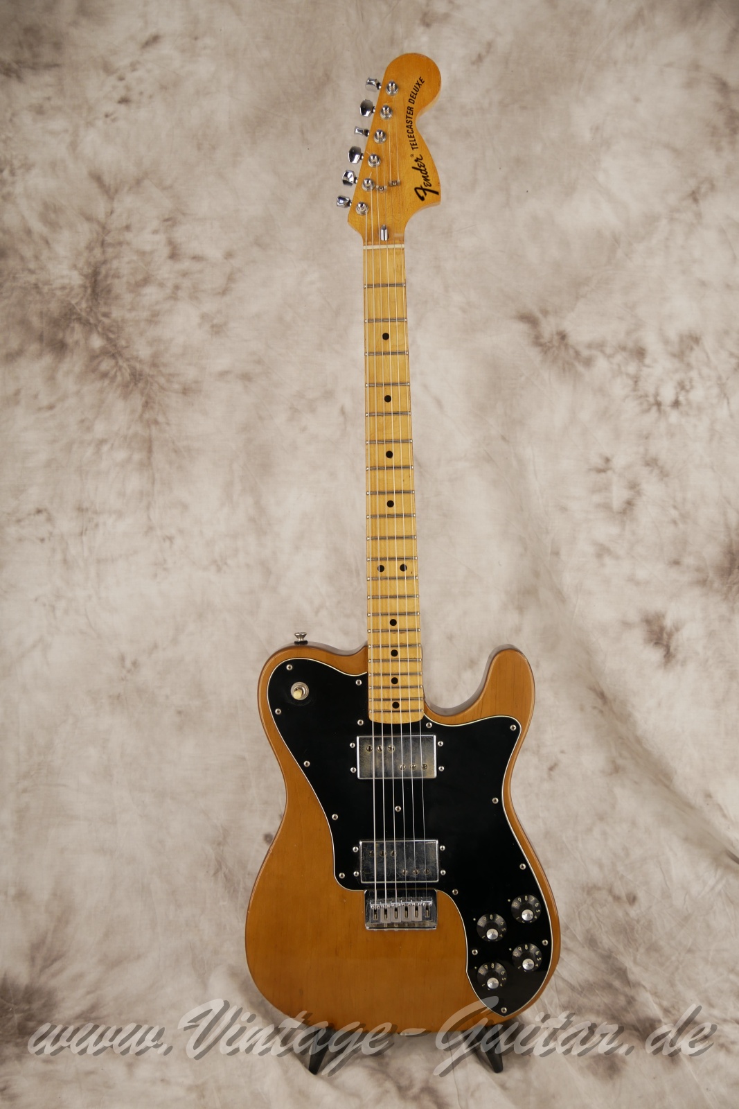 Fender-Telecaster-Deluxe-1974-moccha-001.JPG