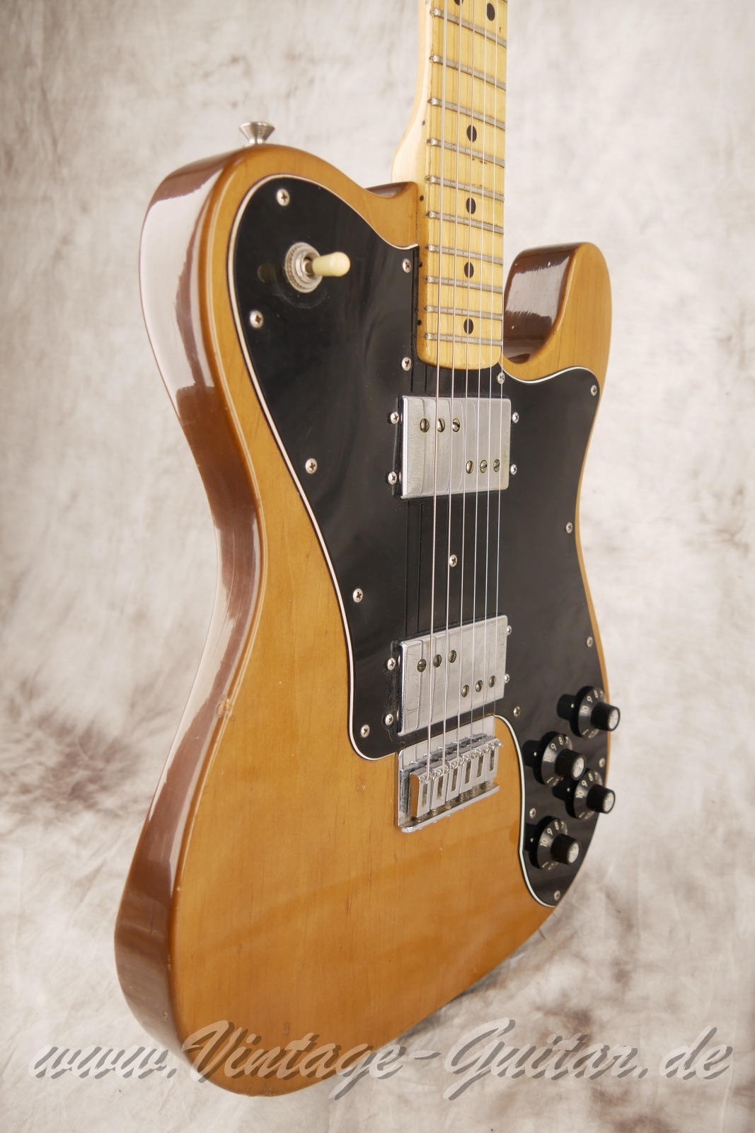 Fender-Telecaster-Deluxe-1974-moccha-012.JPG