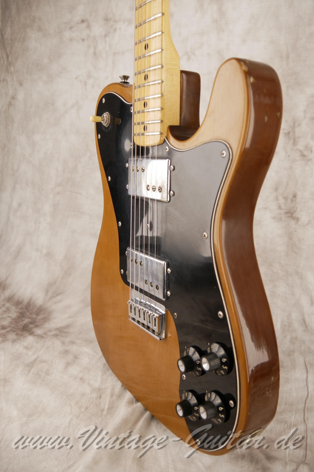 Fender-Telecaster-Deluxe-1974-moccha-013.JPG