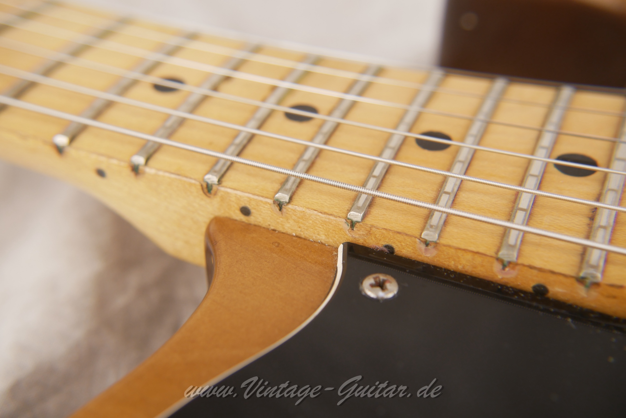 Fender-Telecaster-Deluxe-1974-moccha-016.JPG