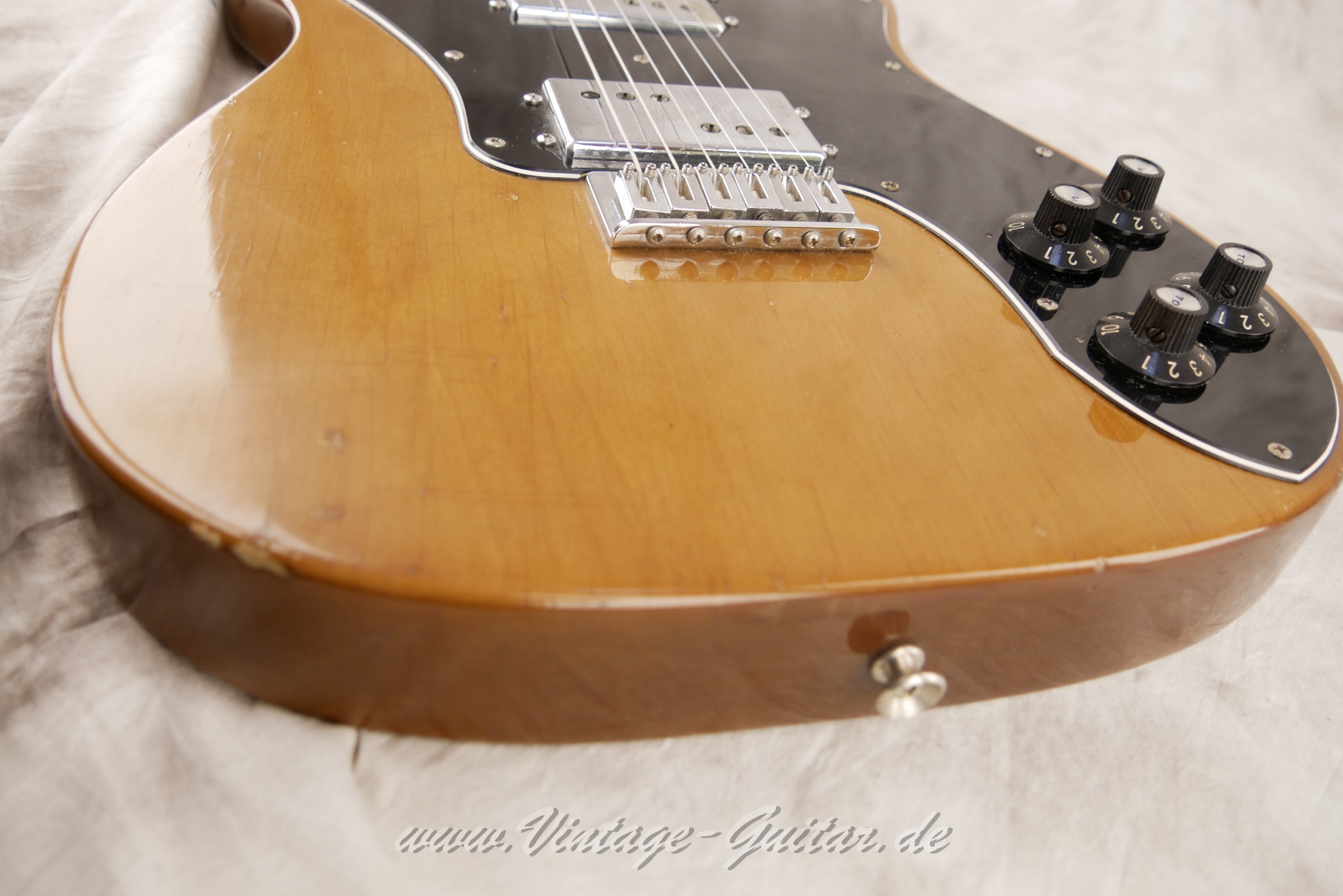 Fender-Telecaster-Deluxe-1974-moccha-020.JPG