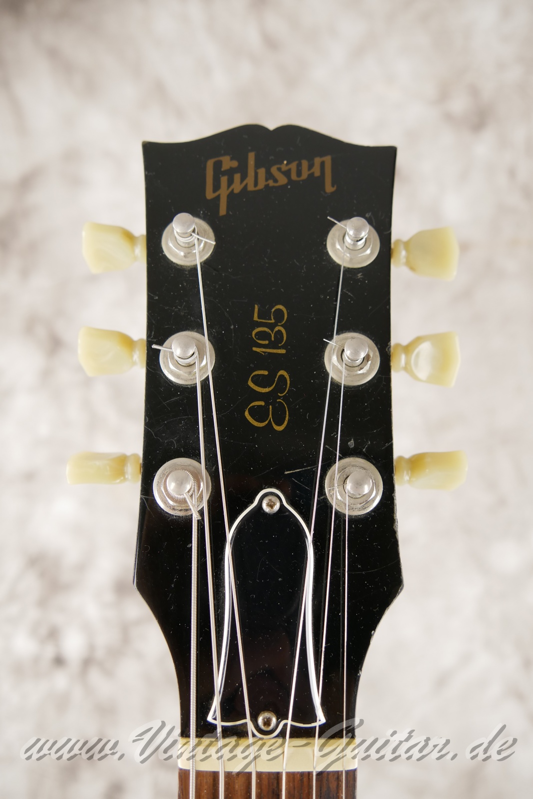 Gibson-ES-135-1997-005.JPG
