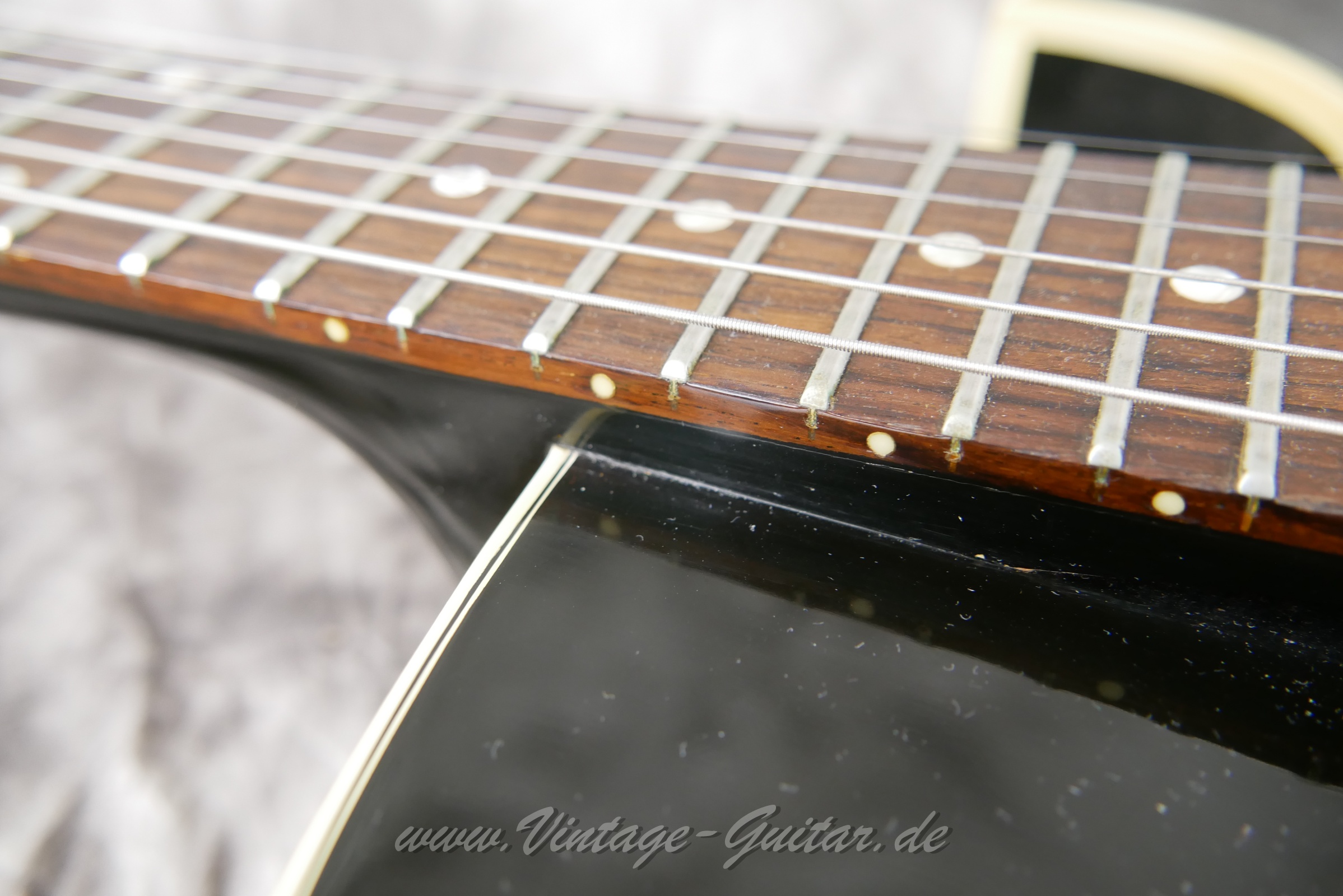 Gibson-ES-135-1997-015.JPG