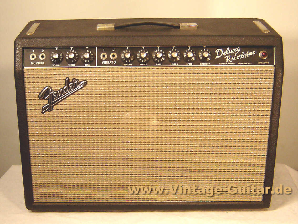 Fender_Deluxe_Reverb_1965_B.jpg