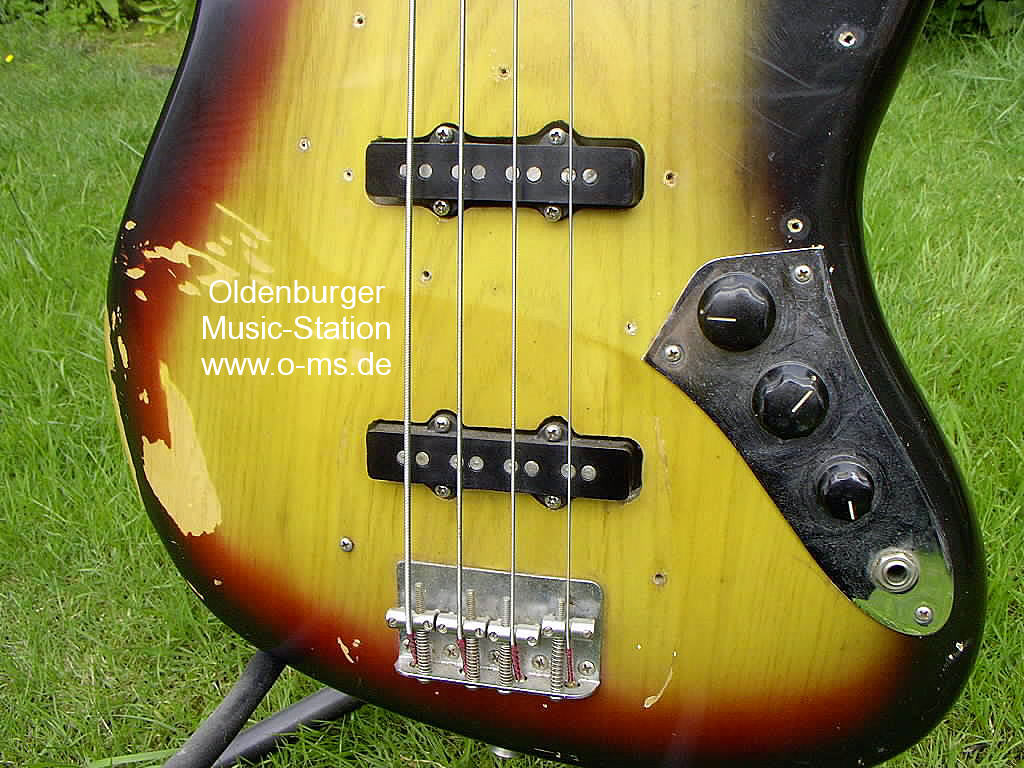 img/vintage/671/Fender_Jazz_Bass_1976_sunburst_bodyfront3.JPG