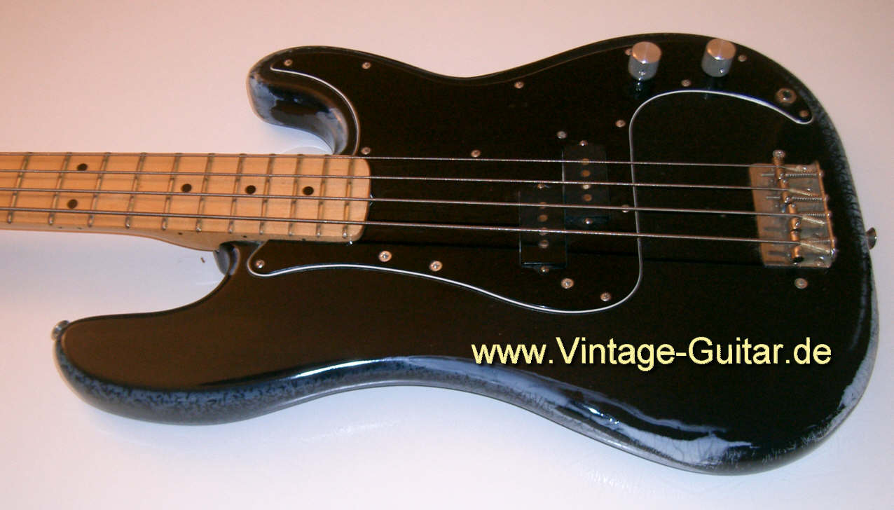 Fender_Precision_1978_black_Body.jpg