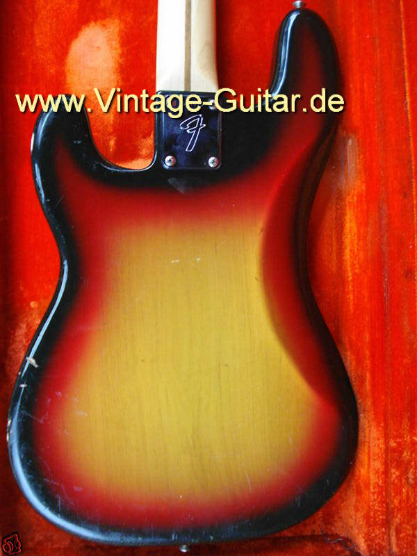 Fender_Precision_Bass_1974_sb_2.jpg