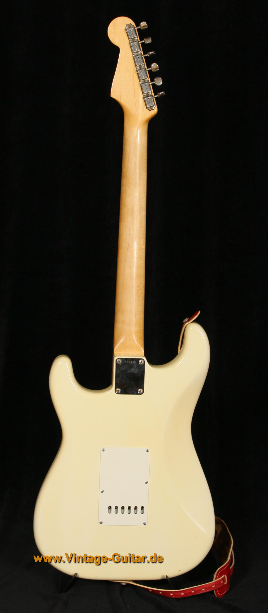img/vintage/695/Fender_Stratocaster_1964_Olympic_White_back.jpg