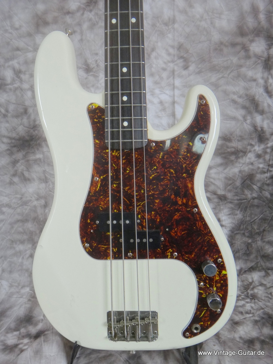 Fender-Squier-Precision-Bass-white-JV-002.JPG