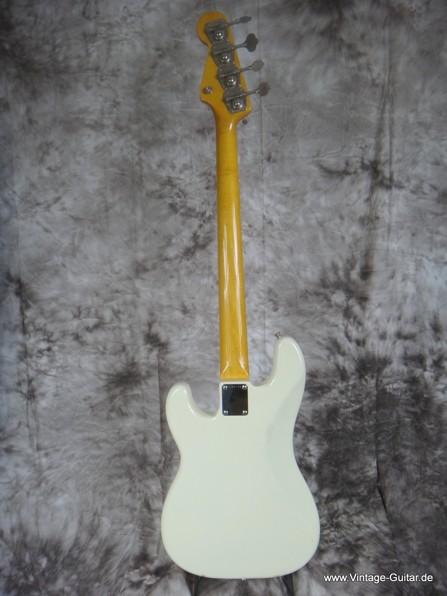 Fender-Squier-Precision-Bass-white-JV-004.JPG
