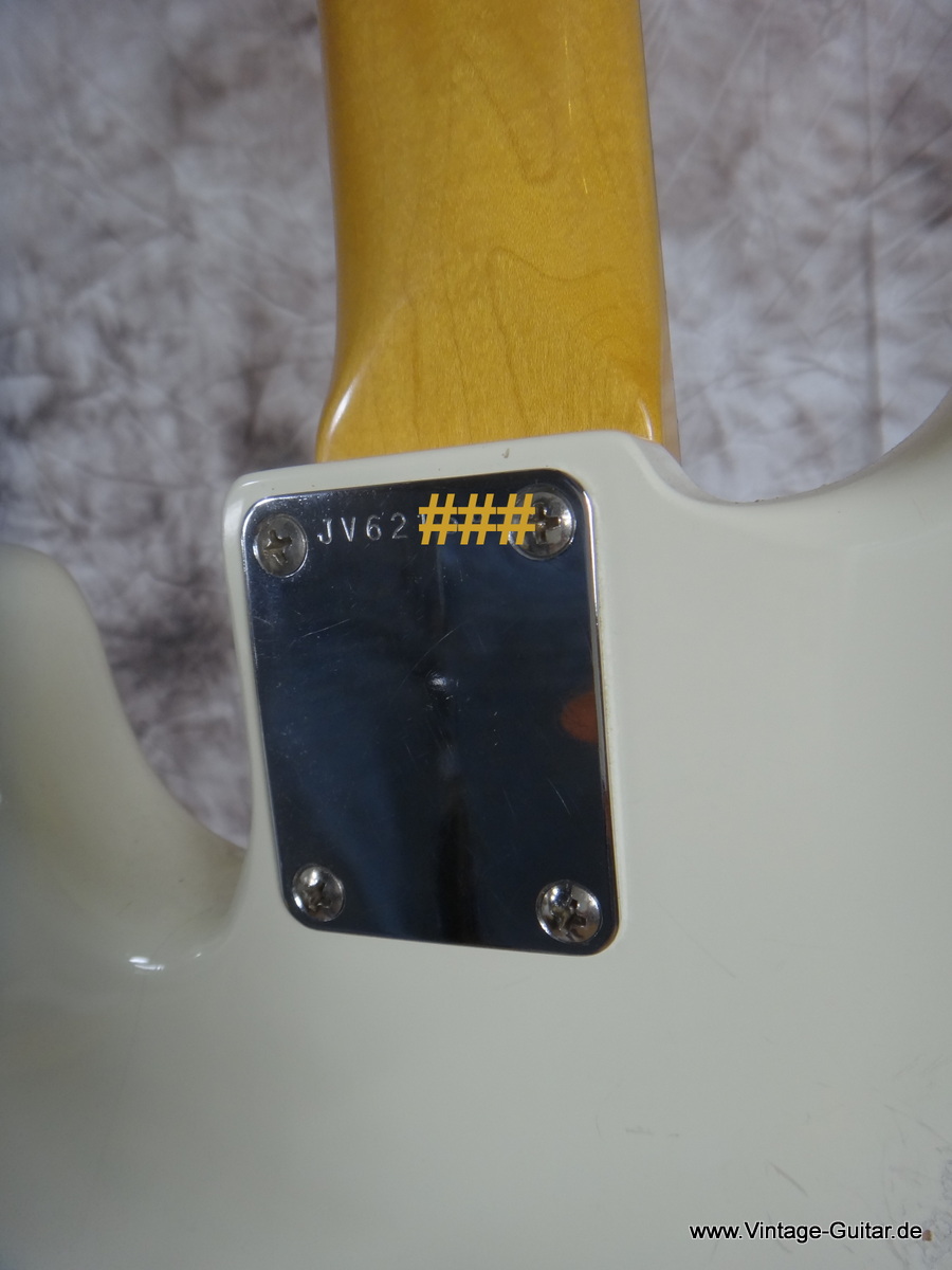 Fender-Squier-Precision-Bass-white-JV-006.JPG