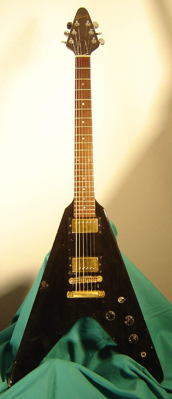 Gibson-Flying-V-84.jpg