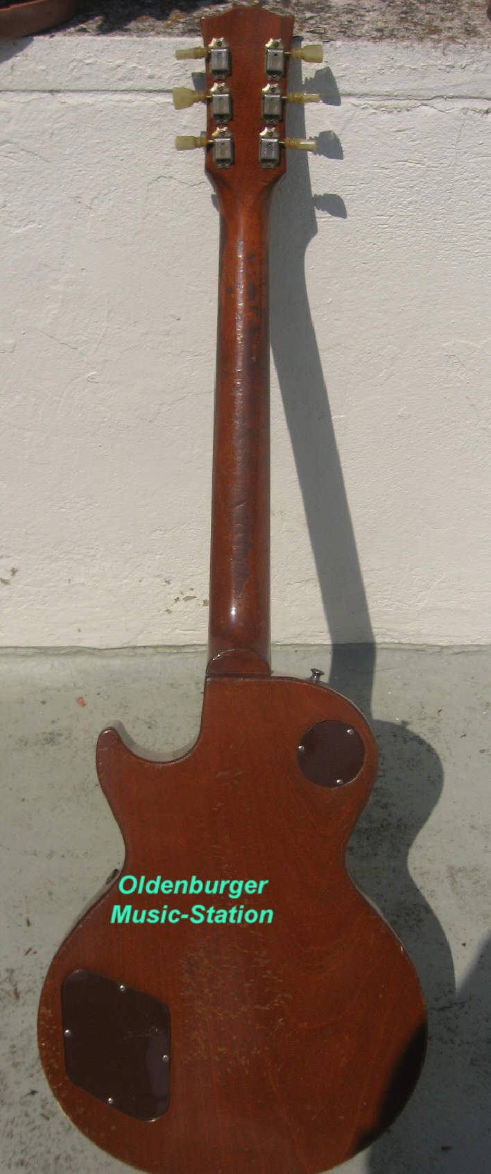 Gibson-Les-Paul-1952-Goldtop-4.jpg