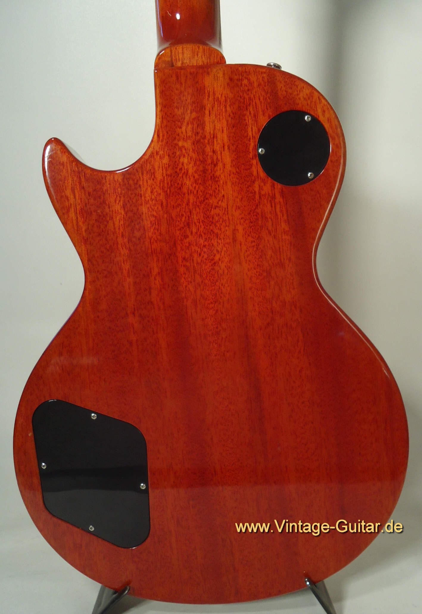 Gibson-Les-Paul-Historic-Collection-1958-R8-d.jpg