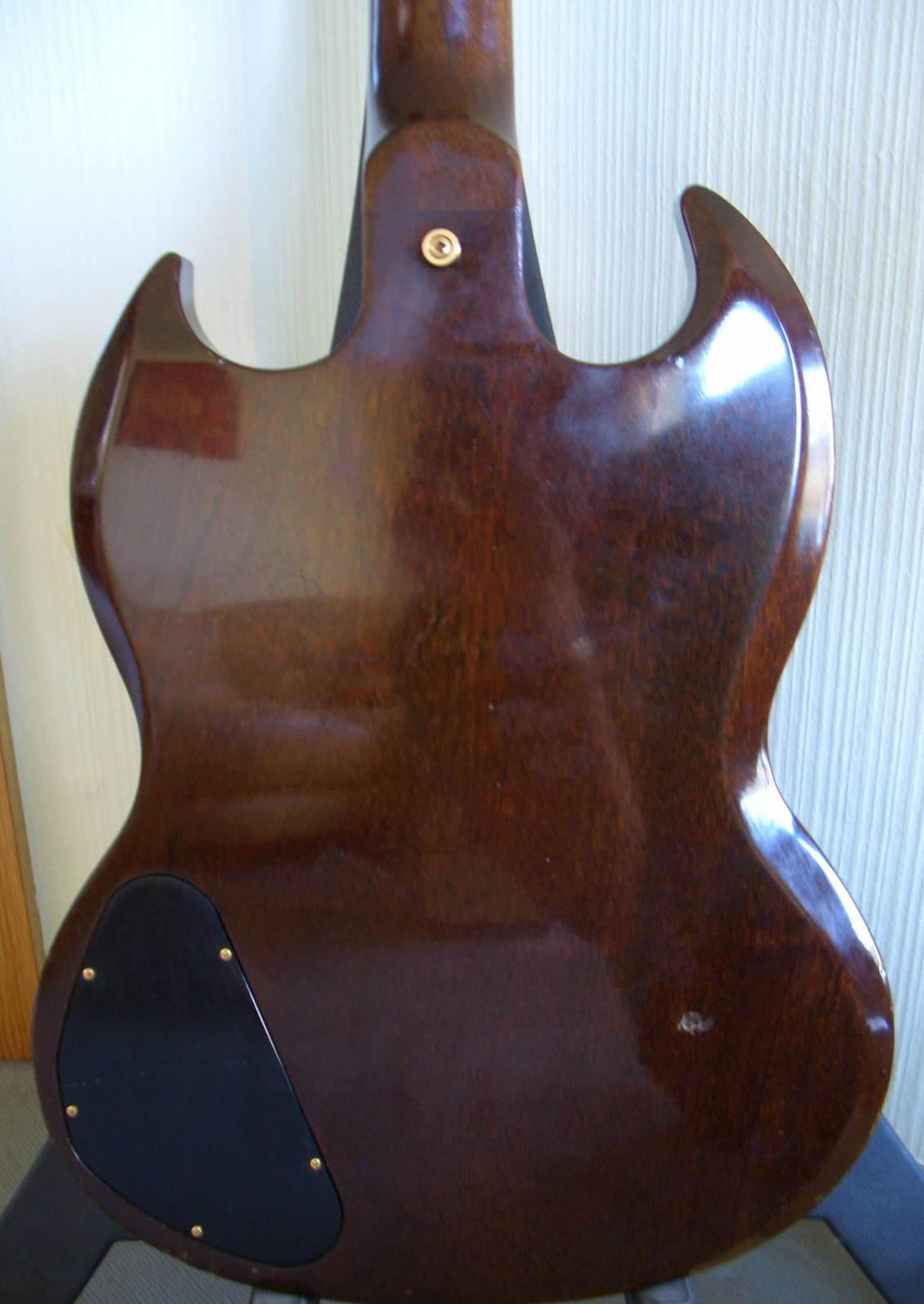 Gibson-SG-Custom-69-3.jpg