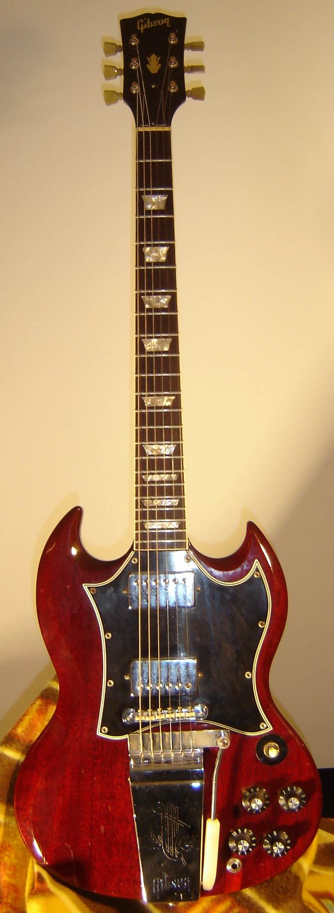 Gibson-SG-Standard-1967.jpg
