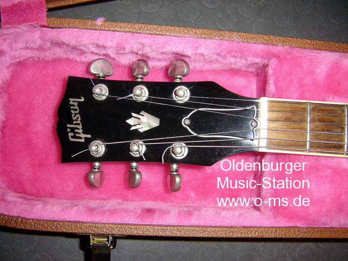 Gibson_ES-335_1992_blonde_peghead.jpg