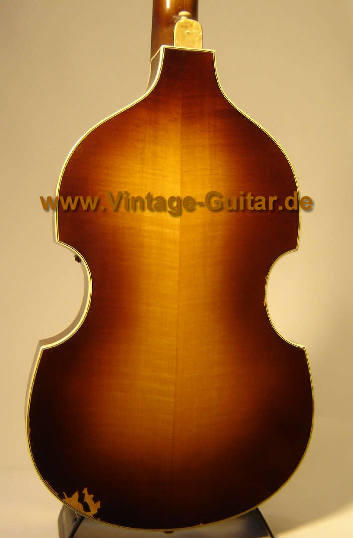 Hofner_Cavern_Bass_1962-body-back.jpg