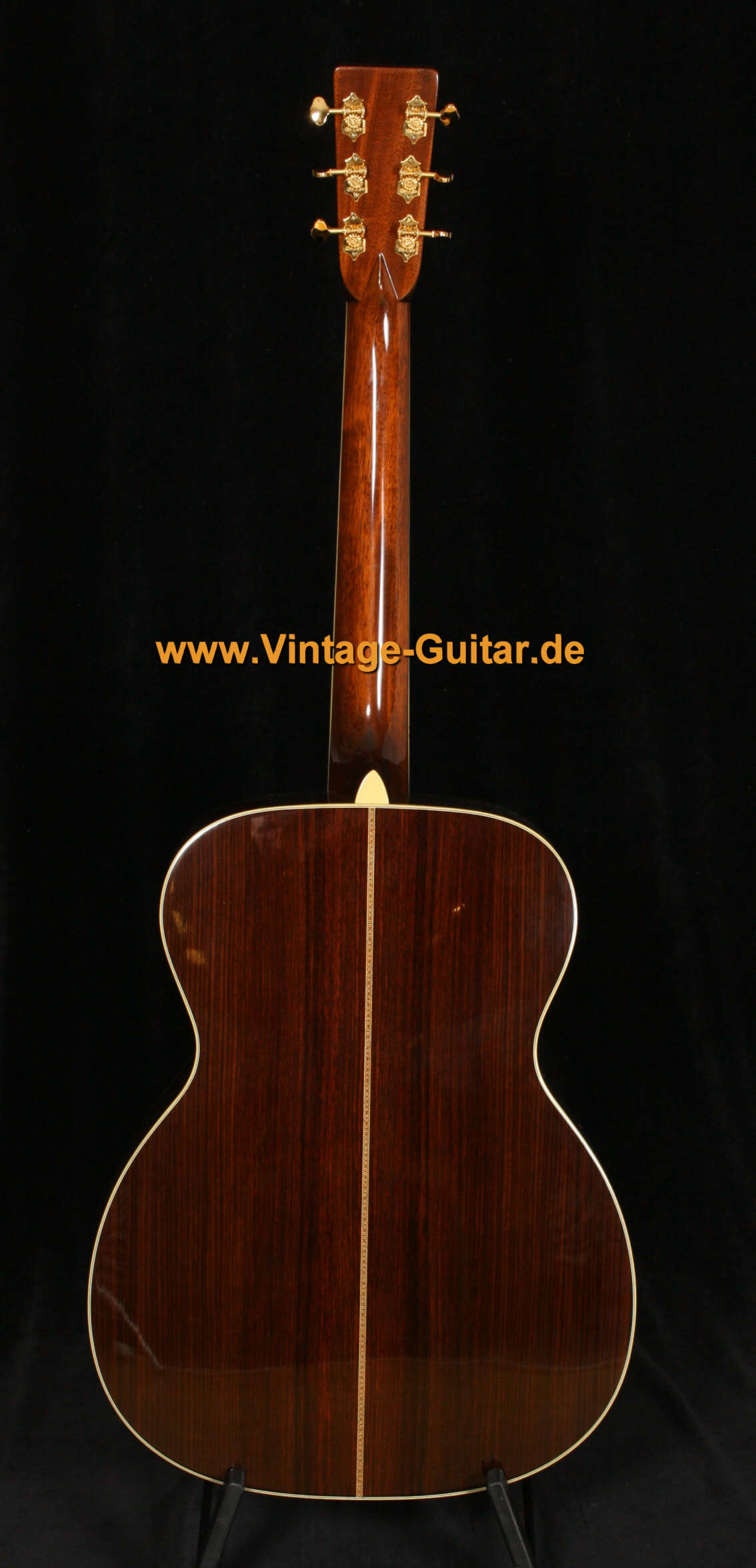 img/vintage/955/Martin_OOO42_Eric_Clapton_sunburst_back.jpg