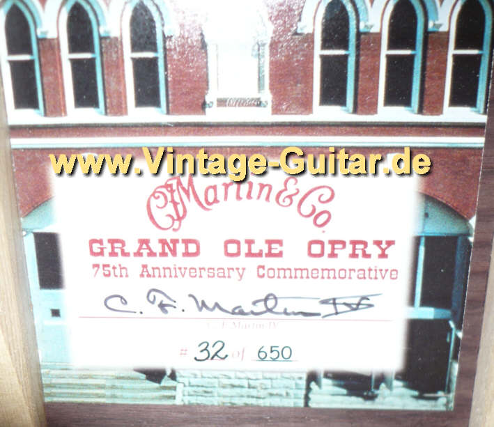 Martin_WSM_Grand_Old_Opry-Label.jpg