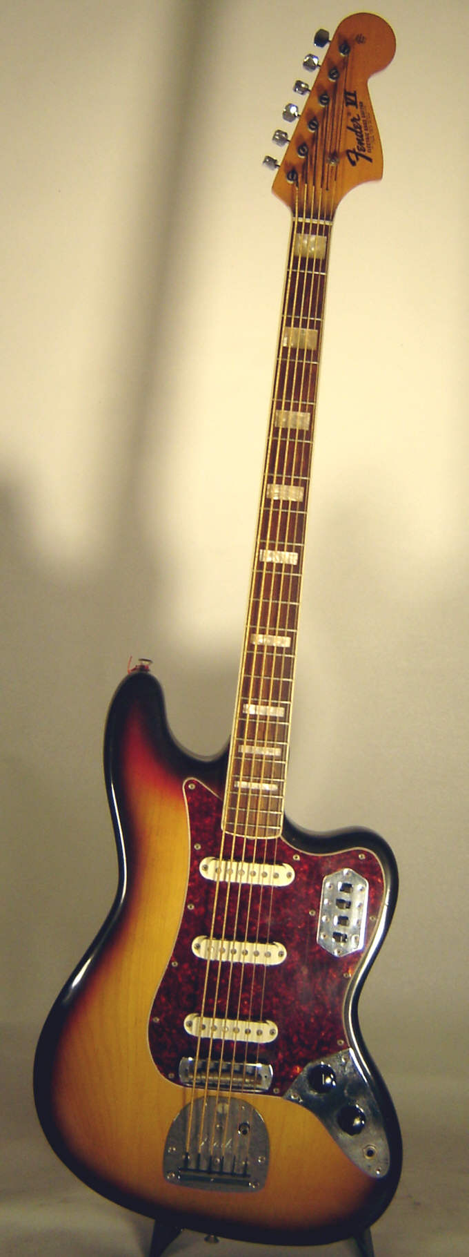 Fender-Bass-6-front.jpg